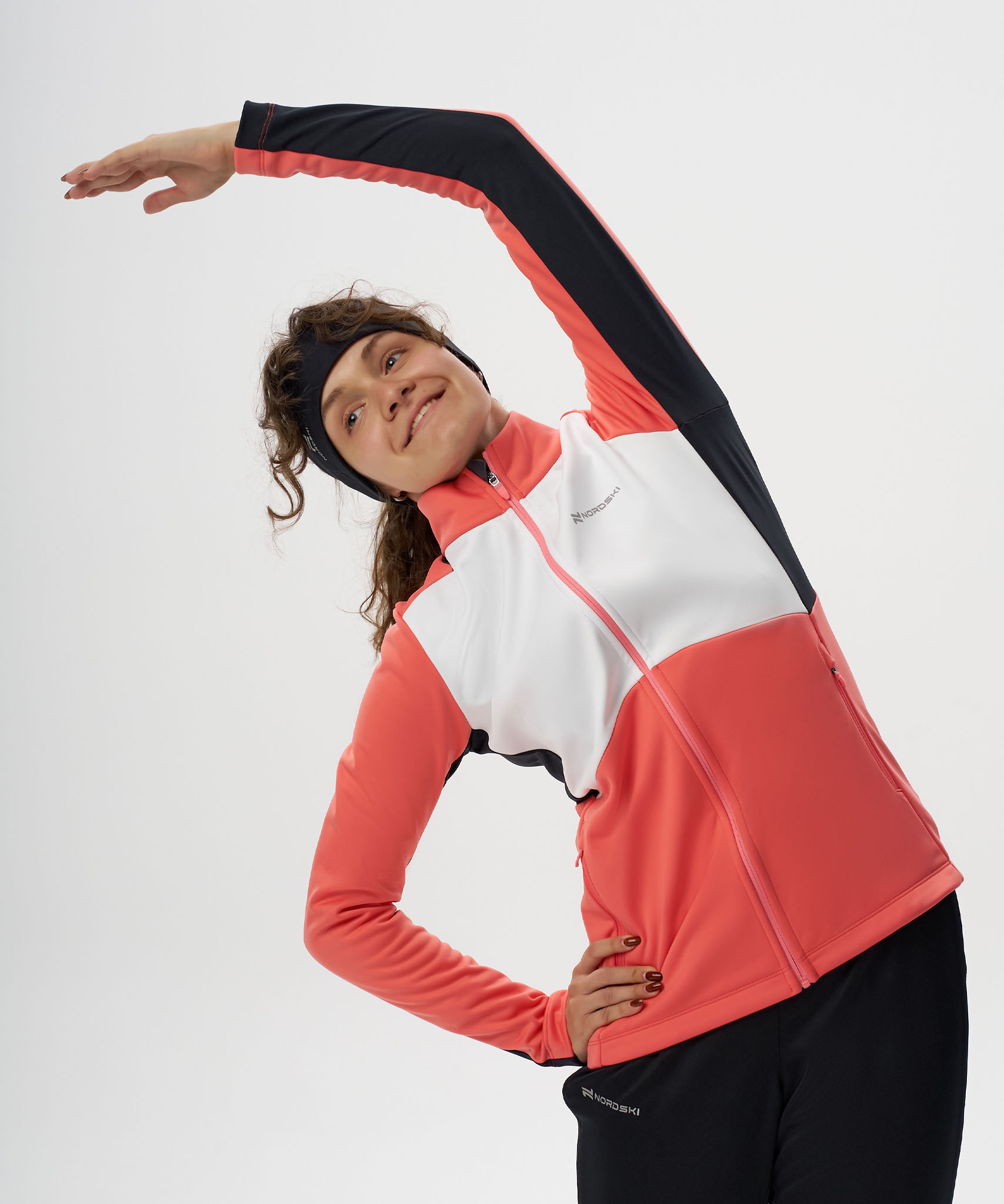 Тренировочная куртка Nordski Advance White/Coral/Black W
