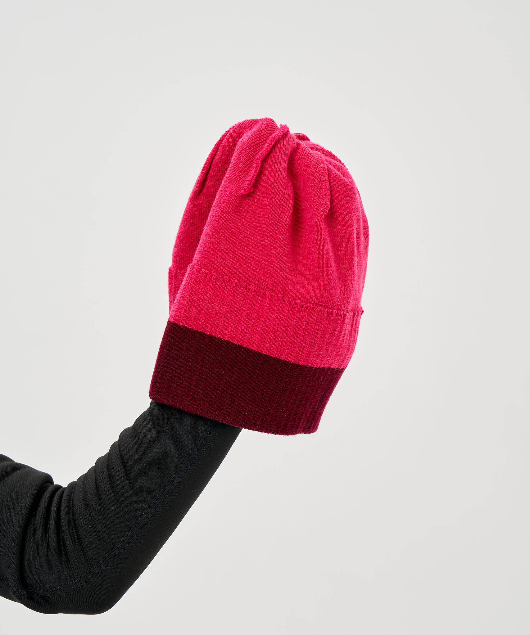 Шапка Nordski Move Pink/White