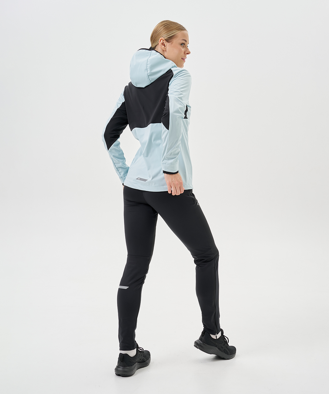 Тренировочная куртка Nordski PRO TOUR HOOD Aqua/Black W